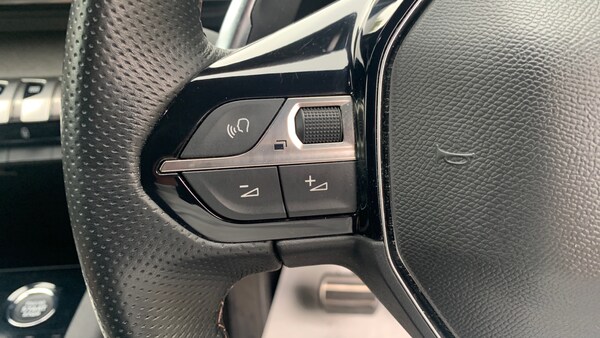 Used Peugeot 3008 2022 for sale - 76198047: Photo 44
