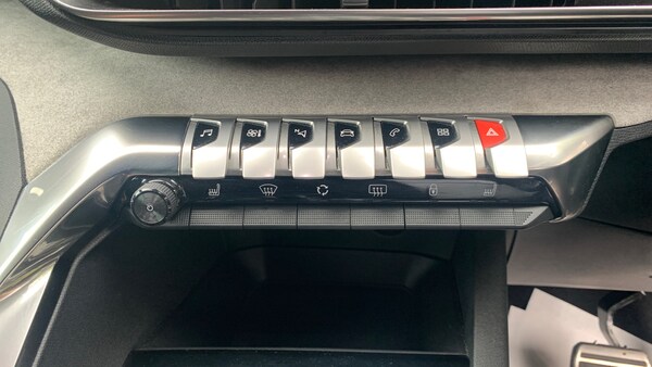 Used Peugeot 3008 2022 for sale - 76198047: Photo 49
