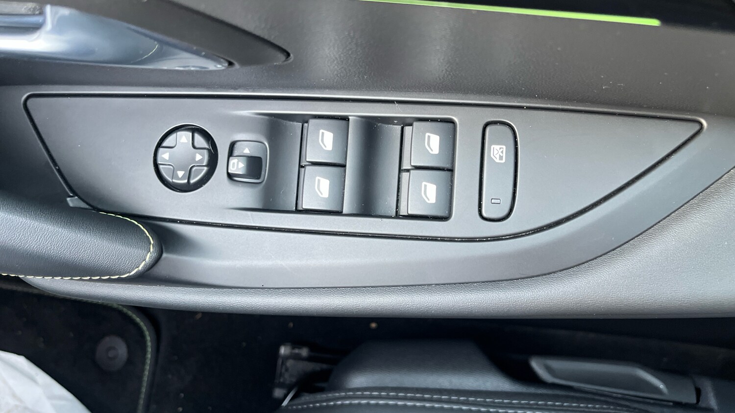 Used Peugeot 208 2023 for sale - 76576503: Photo 31