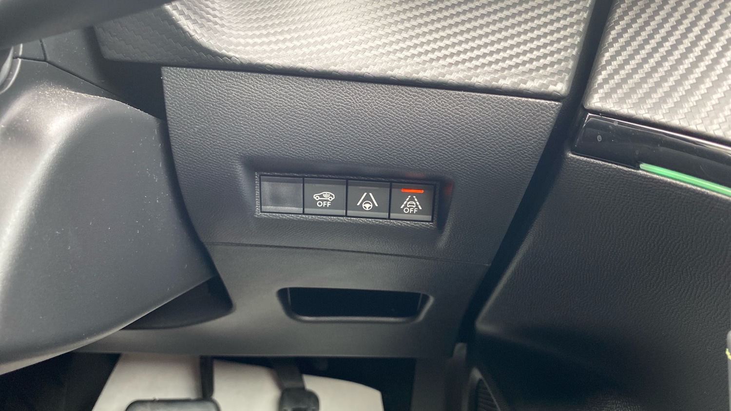 Used Peugeot 2008 2021 for sale - 76449490: Photo 23