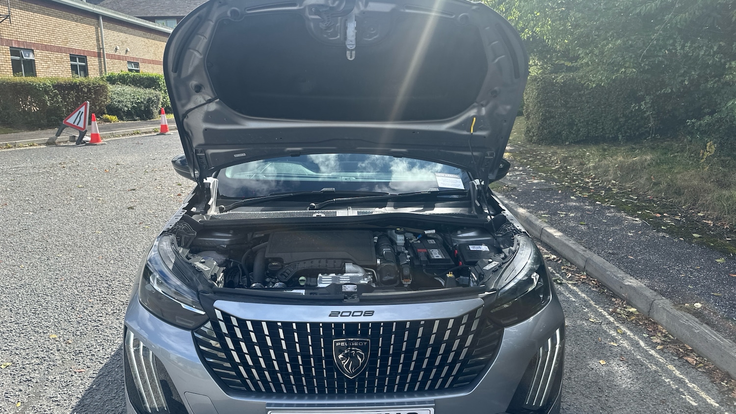 Used Peugeot 2008 2024 for sale - 76737921: Photo 8