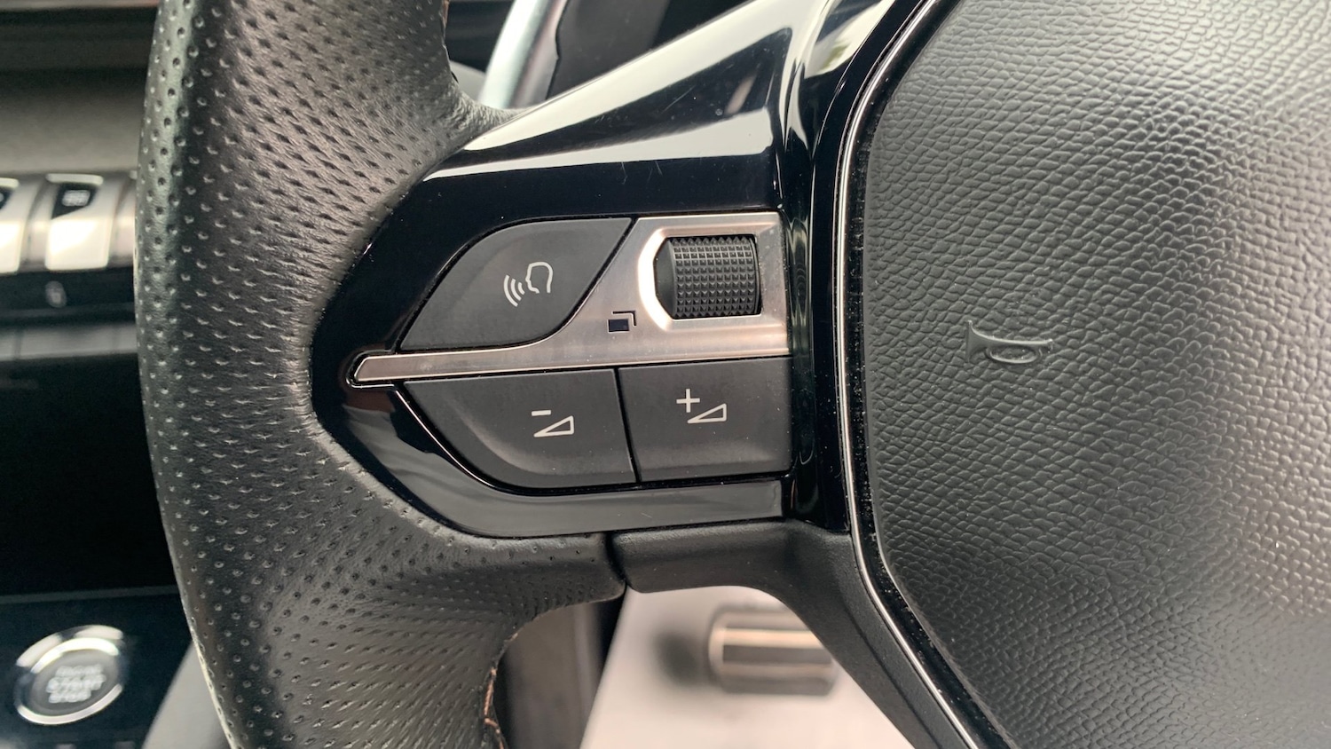 Used Peugeot 3008 2022 for sale - 76578069: Photo 44