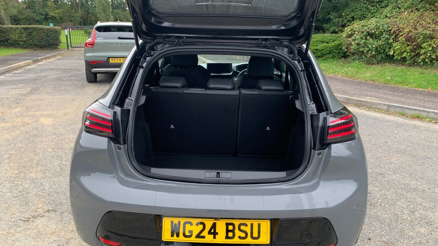 Used Peugeot 208 2024 for sale - 76171701: Photo 4