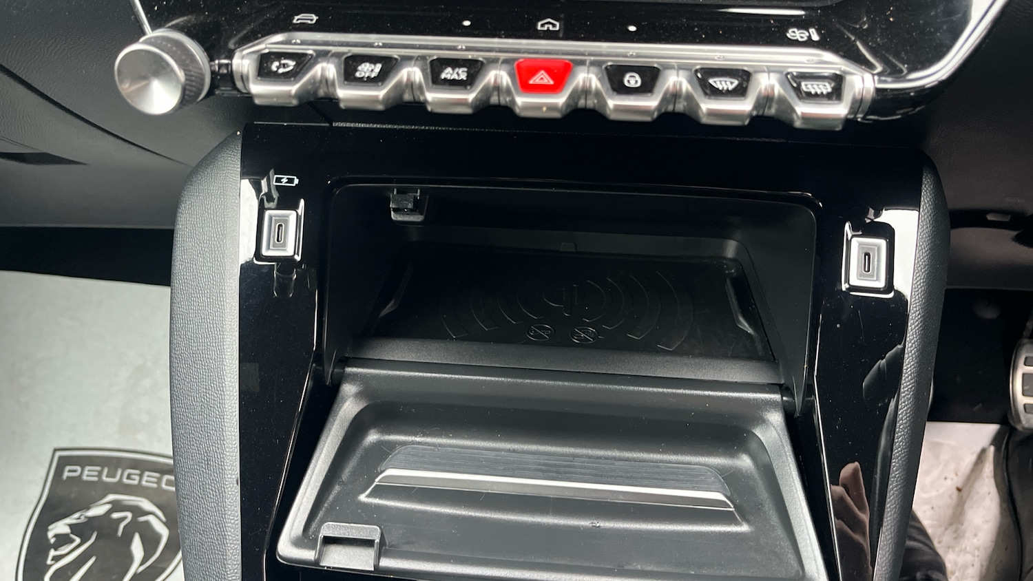 Used Peugeot 208 2024 for sale - 76705697: Photo 41