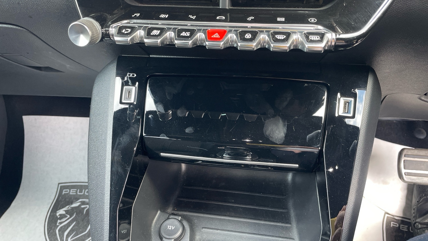 Vehicle 28