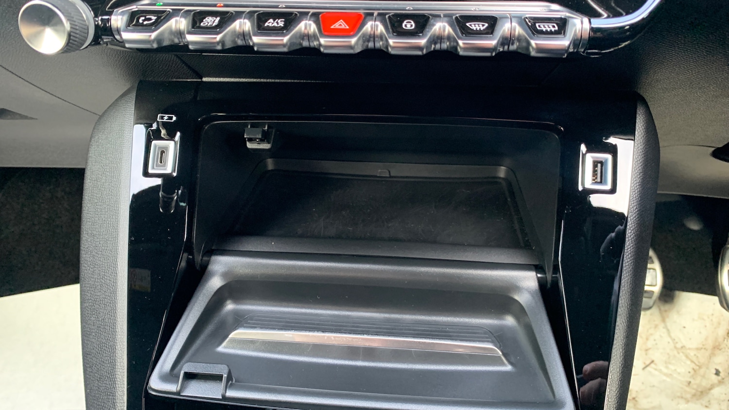 Used Peugeot 208 2023 for sale - 77179898: Photo 44