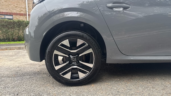 Used Peugeot 208 2025 for sale - 76263742: Photo 7