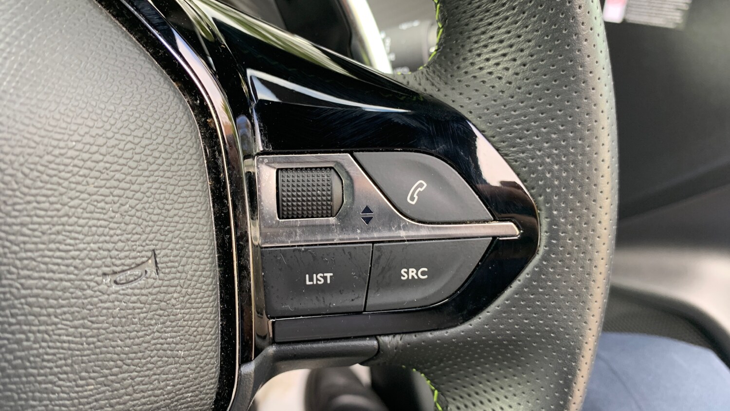 Used Peugeot 208 2023 for sale - 76253904: Photo 24