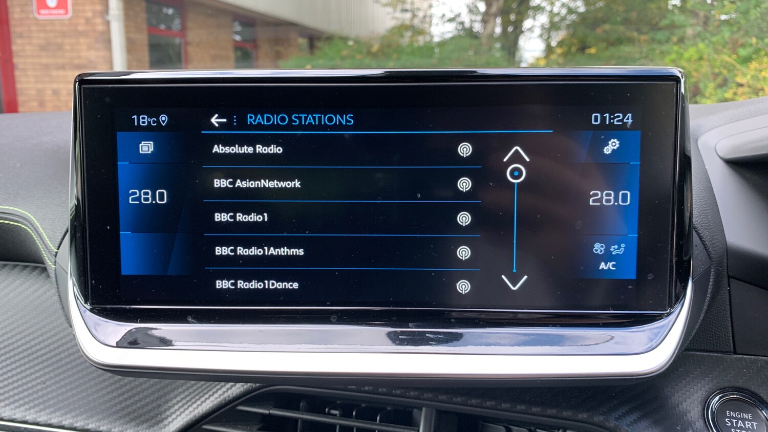 Used Peugeot 208 2023 for sale - 76253904: Photo 34