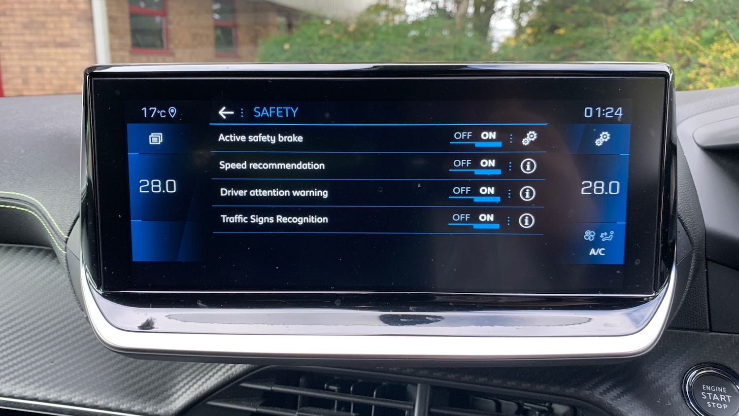 Used Peugeot 208 2023 for sale - 76253904: Photo 44