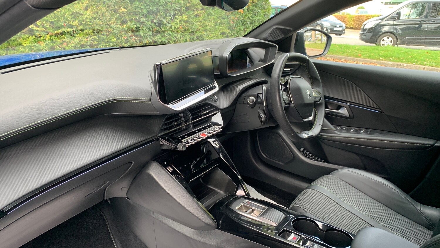 Used Peugeot 208 2023 for sale - 76253904: Photo 9