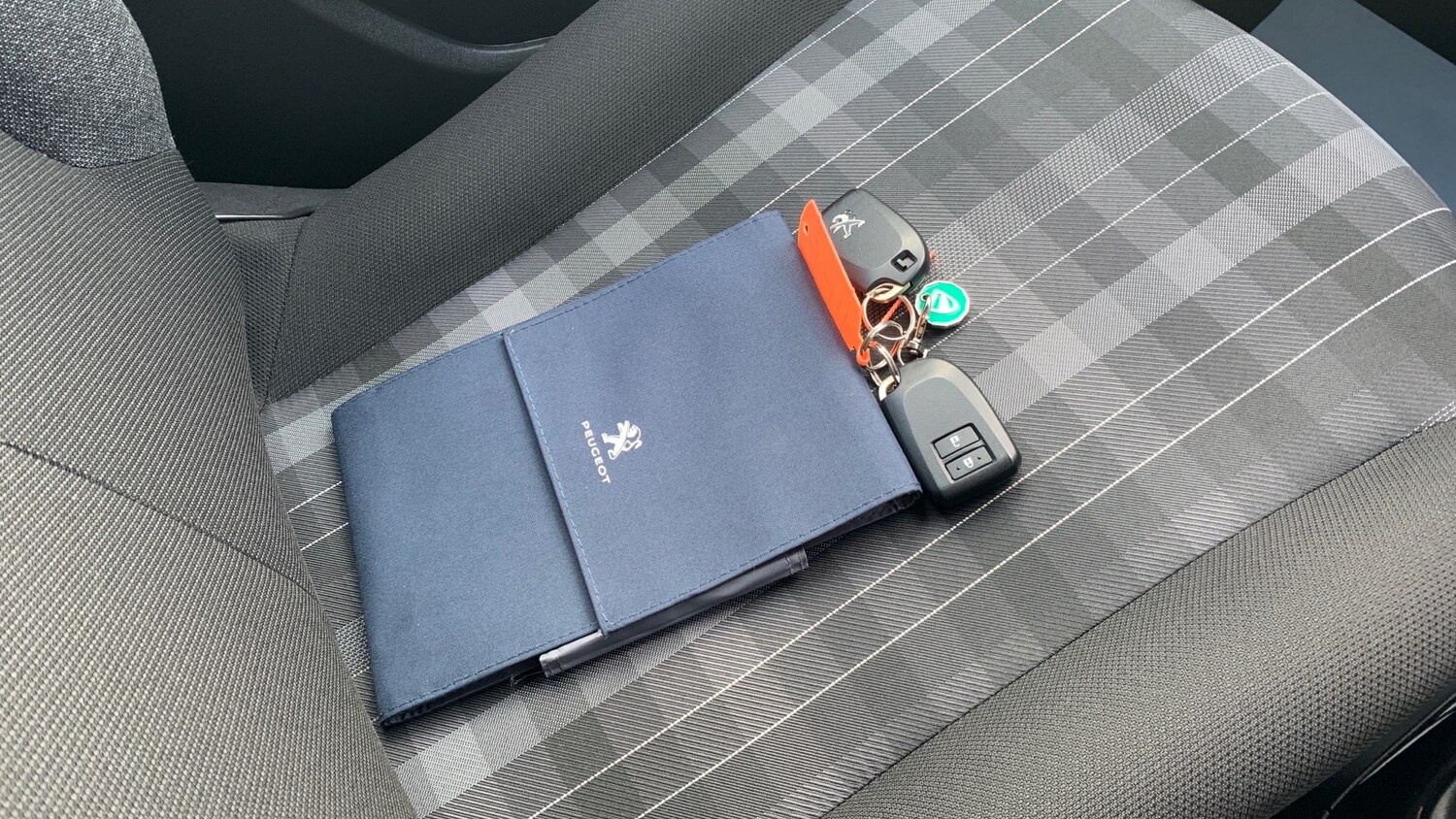 Used Peugeot 108 2018 for sale - 76616361: Photo 19