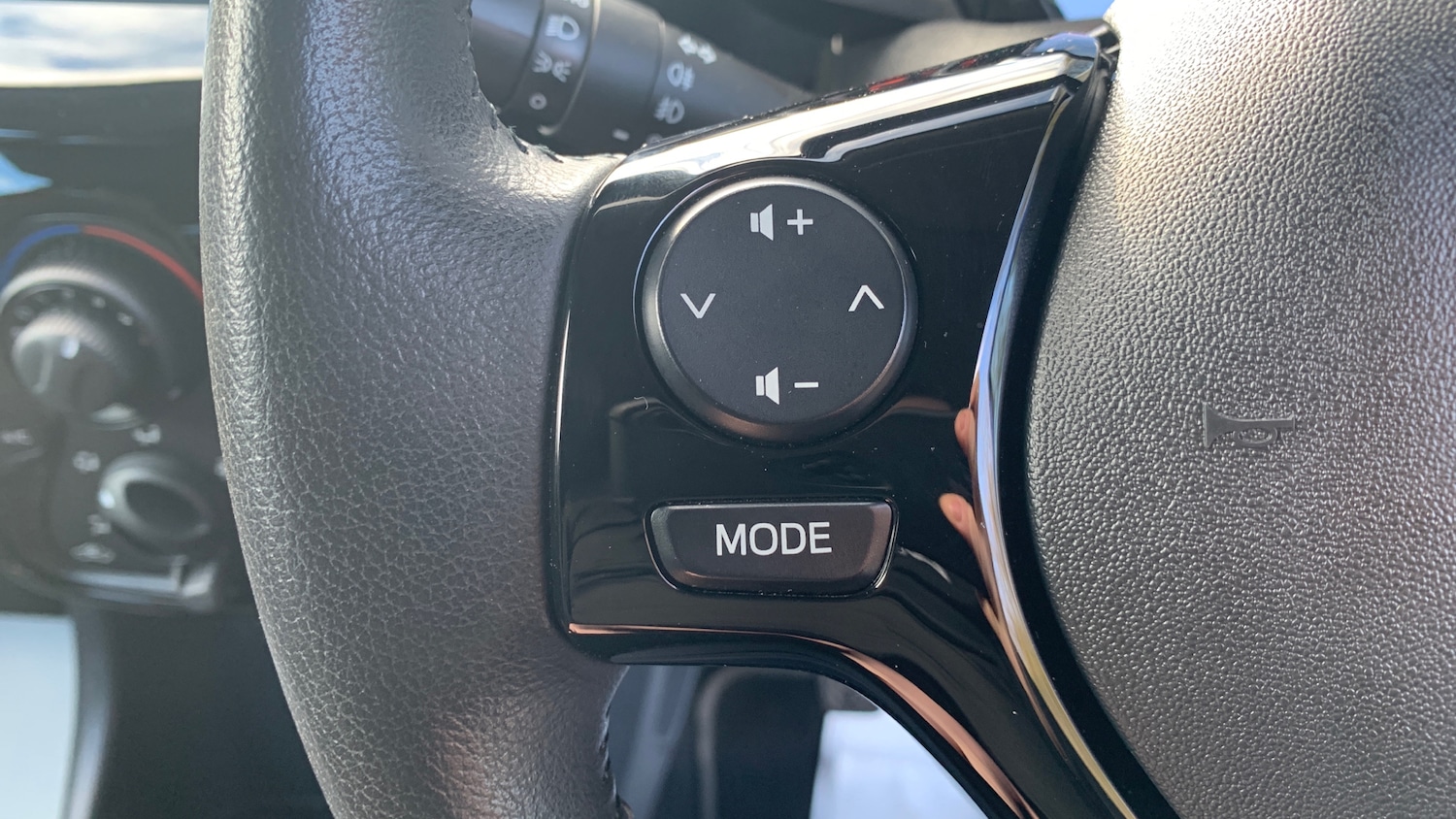 Used Peugeot 108 2018 for sale - 76616361: Photo 26