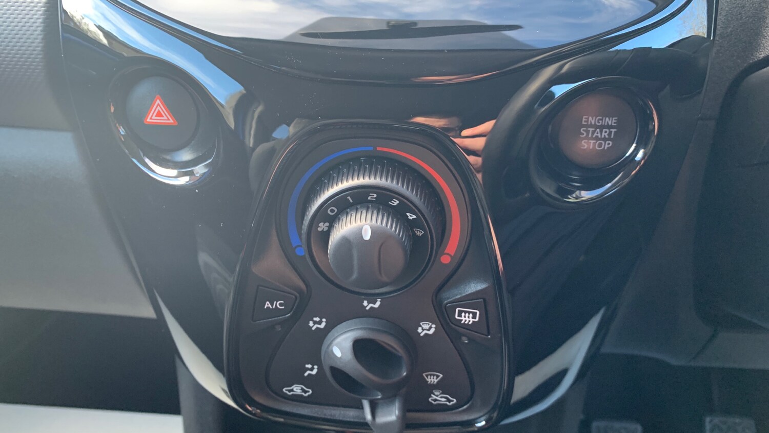 Used Peugeot 108 2018 for sale - 76616361: Photo 39