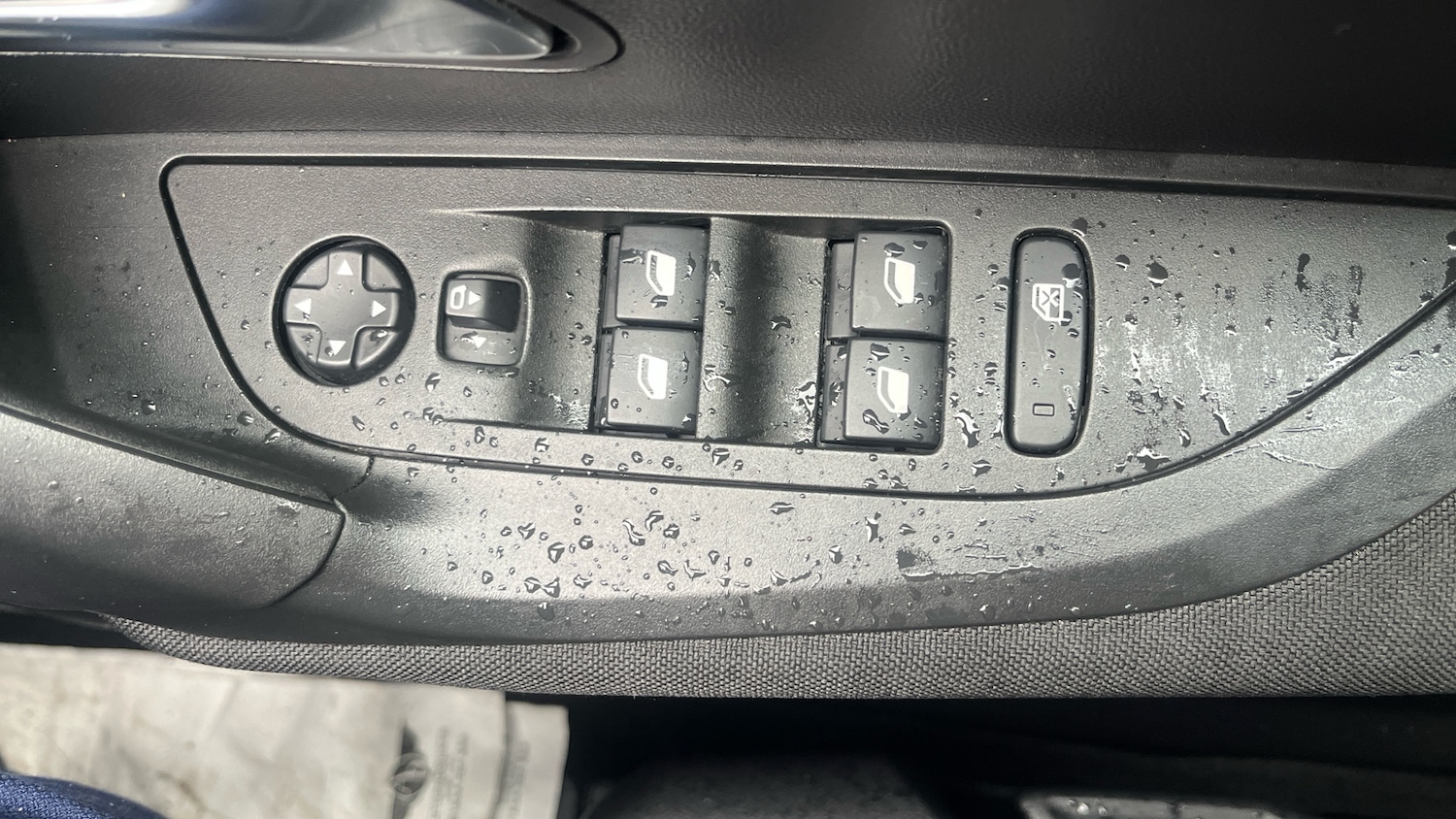 Used Peugeot 2008 2022 for sale - 76830528: Photo 29