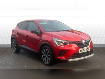 2022 (72) - 1.3 Mild hybrid 140 Evolution 5dr Petrol Hatchback