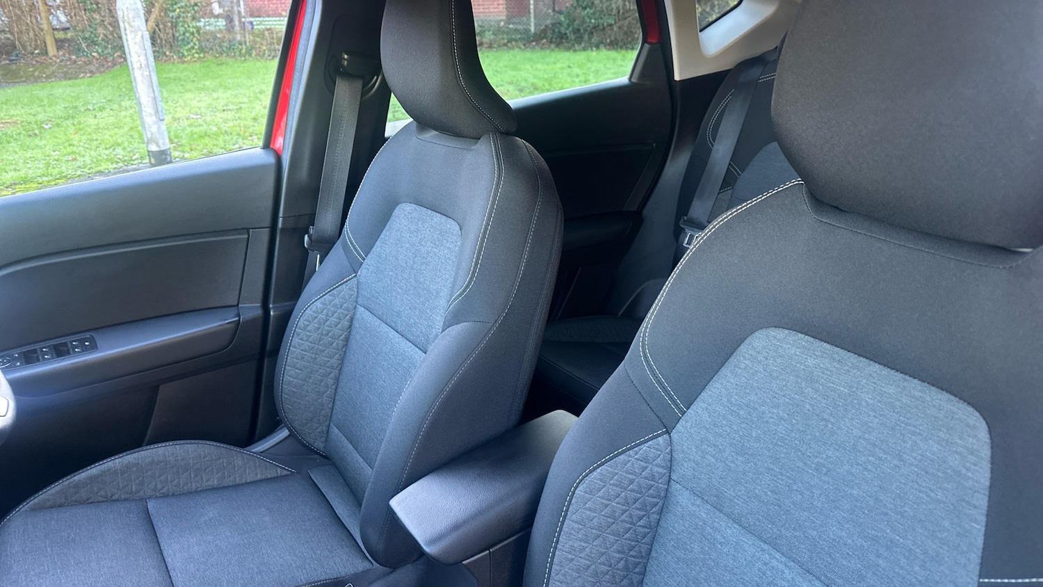 Used Renault Captur 2022 for sale - 76777231: Photo 24