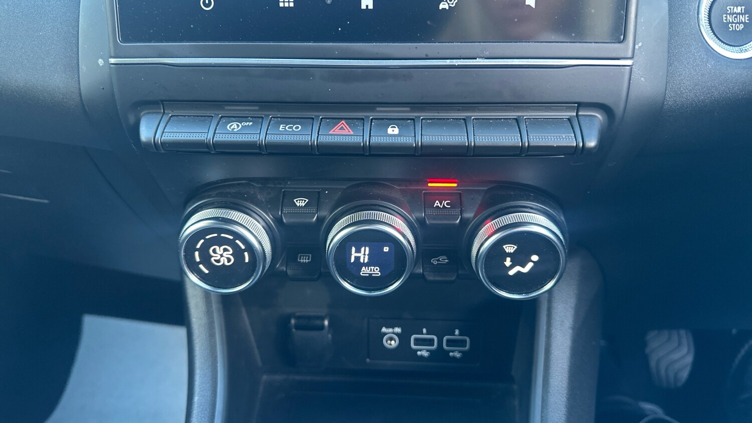 Used Renault Captur 2022 for sale - 76777231: Photo 37