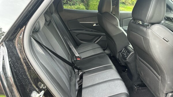 Used Peugeot 3008 2023 for sale - 76114840: Photo 16