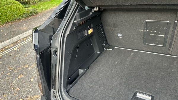 Used Peugeot 3008 2023 for sale - 76114840: Photo 28