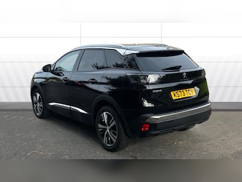 Used Peugeot 3008 2023 for sale - 76114840: Photo 2