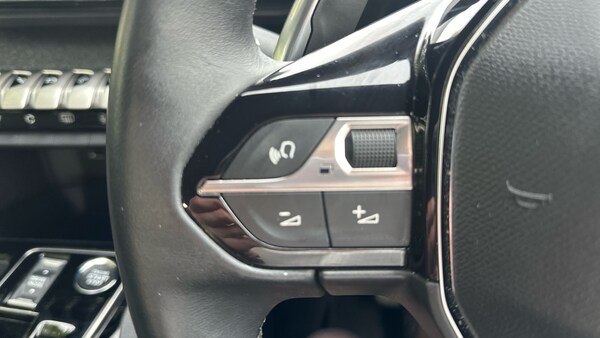 Used Peugeot 3008 2023 for sale - 76114840: Photo 39