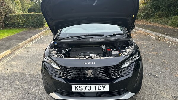 Used Peugeot 3008 2023 for sale - 76114840: Photo 8