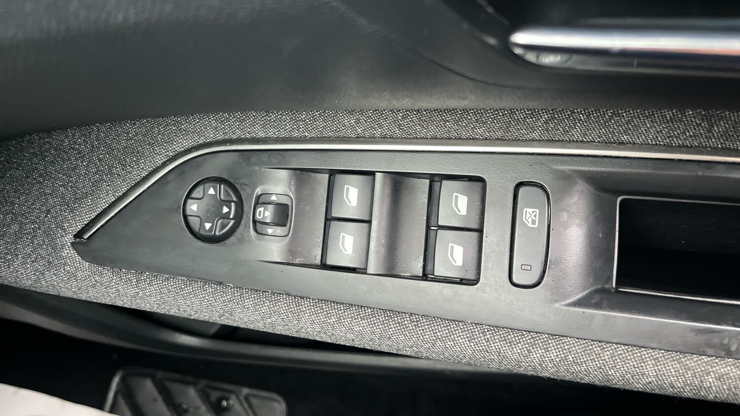 Used Peugeot 3008 2024 for sale - 76892868: Photo 30