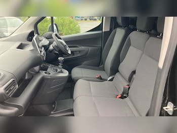 Used Peugeot Partner 2022 for sale - 76763103: Photo