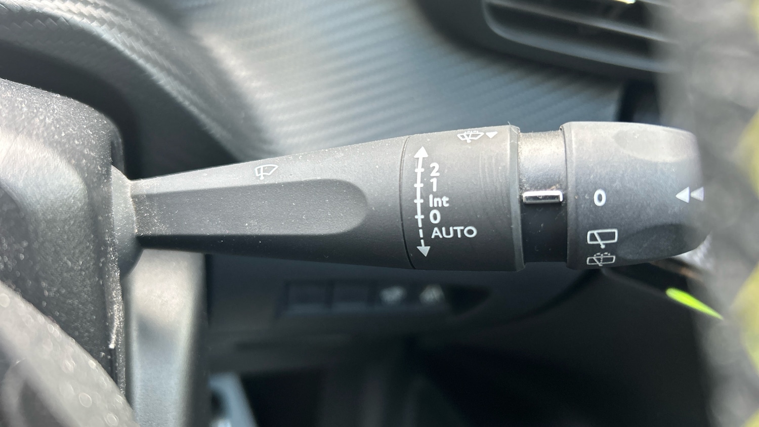 Used Peugeot 2008 2022 for sale - 76193019: Photo 23