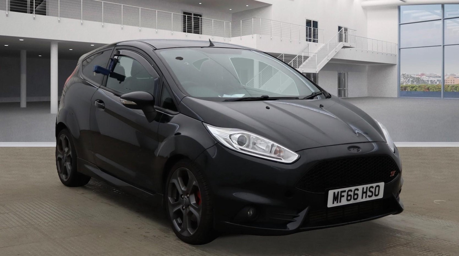 Used Ford Fiesta 2016 for sale - 76878136: Photo 1