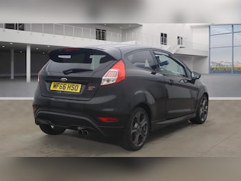 Used Ford Fiesta 2016 for sale - 76878136: Photo