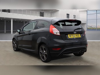 Used Ford Fiesta 2016 for sale - 76878136: Photo