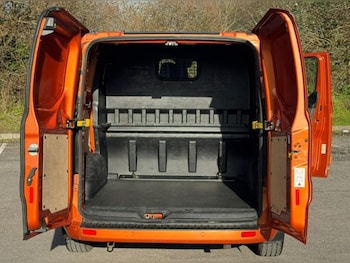 Used Ford Transit Custom 2018 for sale - 76878129: Photo