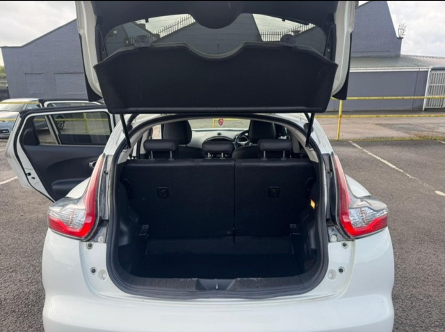 Used Nissan Juke 2019 for sale - 76878137: Photo 17