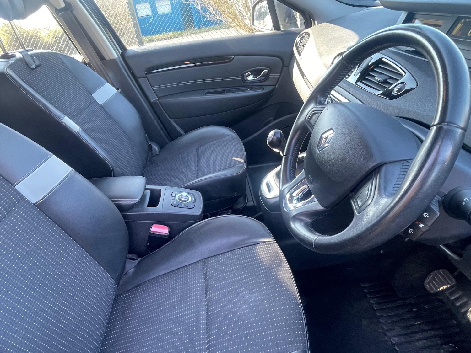 Used Renault Scenic 2013 for sale - 76878132: Photo 15