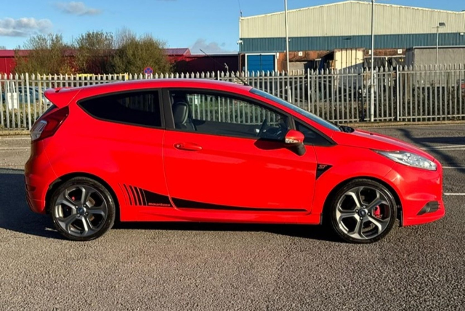 Used Ford Fiesta 2016 for sale - 76878135: Photo 3