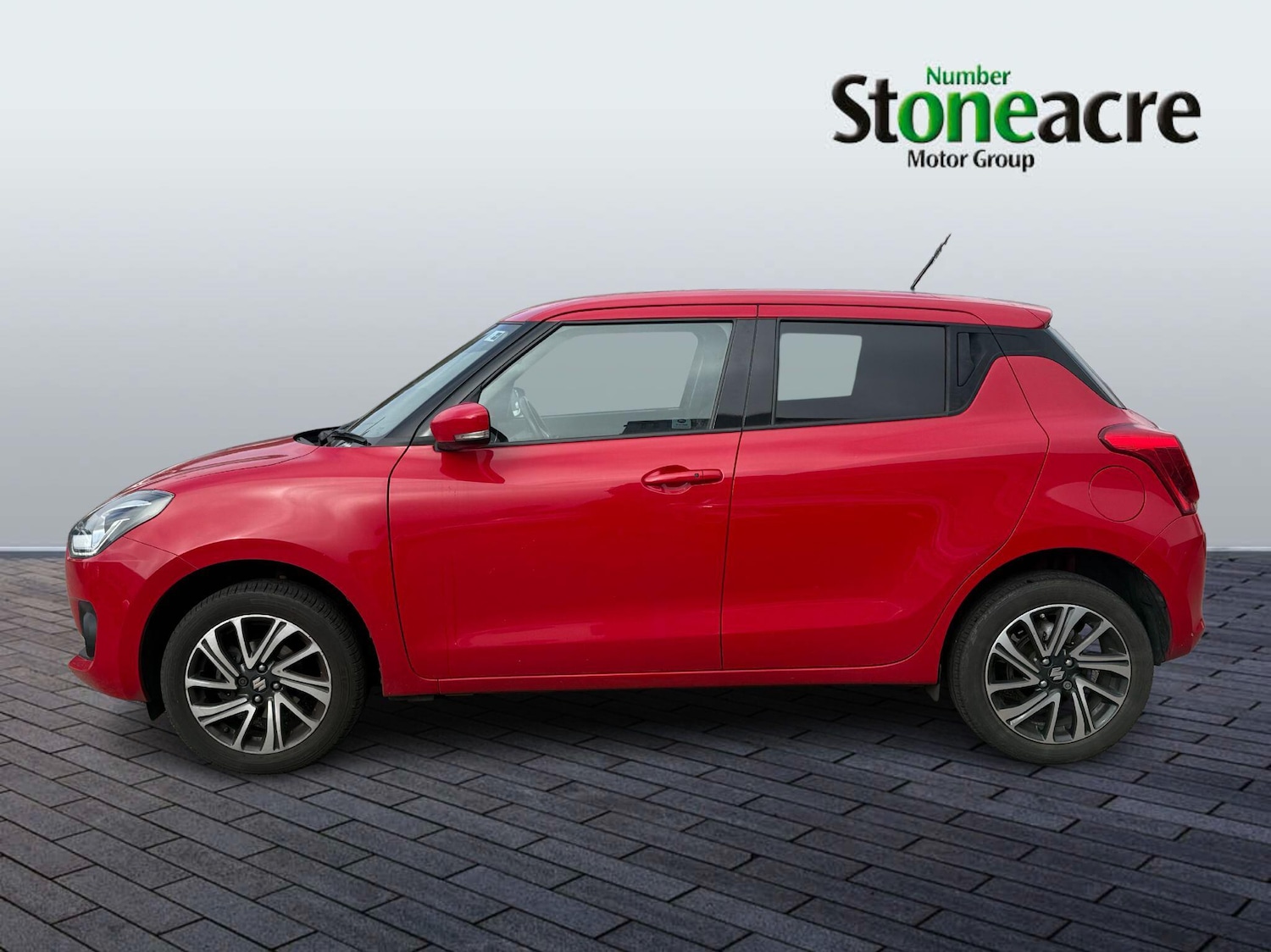 Used Suzuki Swift 2021 for sale - 77982345: Photo 8