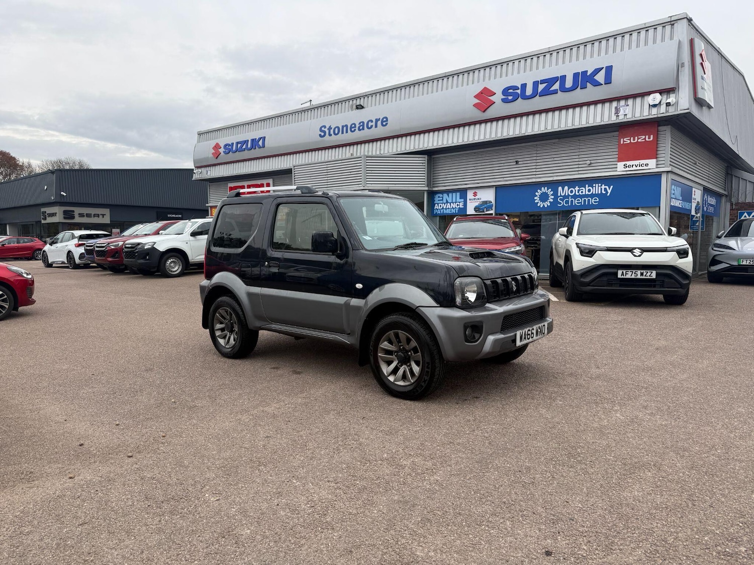 Used Suzuki Jimny 2016 for sale - 76315126: Photo 1