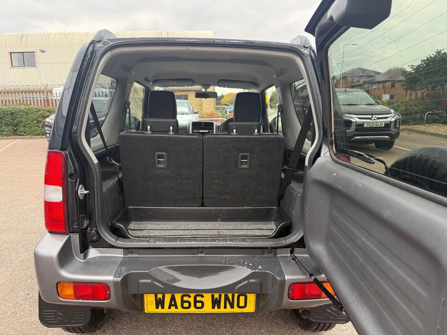 Used Suzuki Jimny 2016 for sale - 76315126: Photo 10