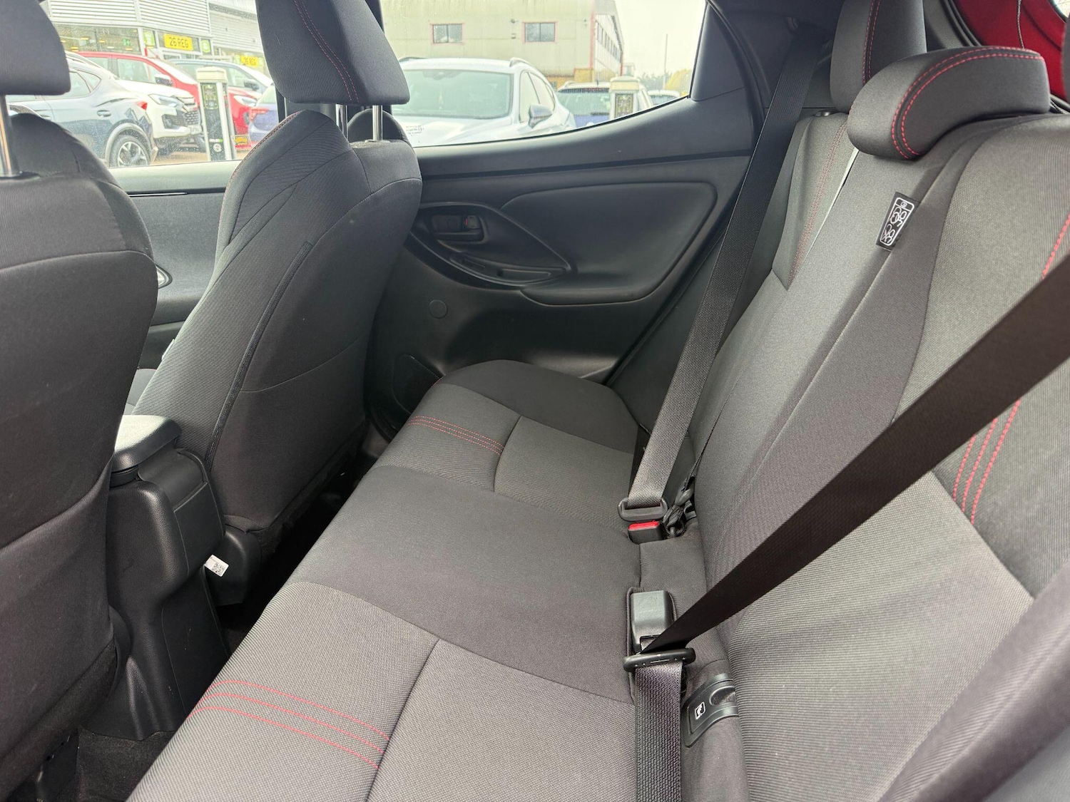 Used Toyota Yaris 2022 for sale - 77982542: Photo 16