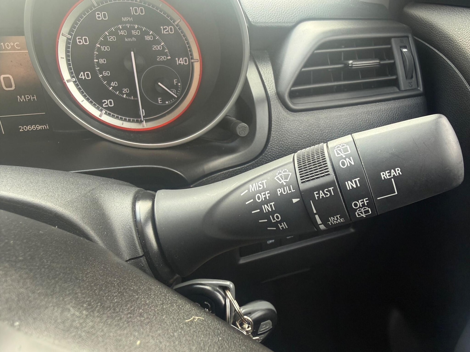 Used Suzuki Swift 2024 for sale - 77510524: Photo 21