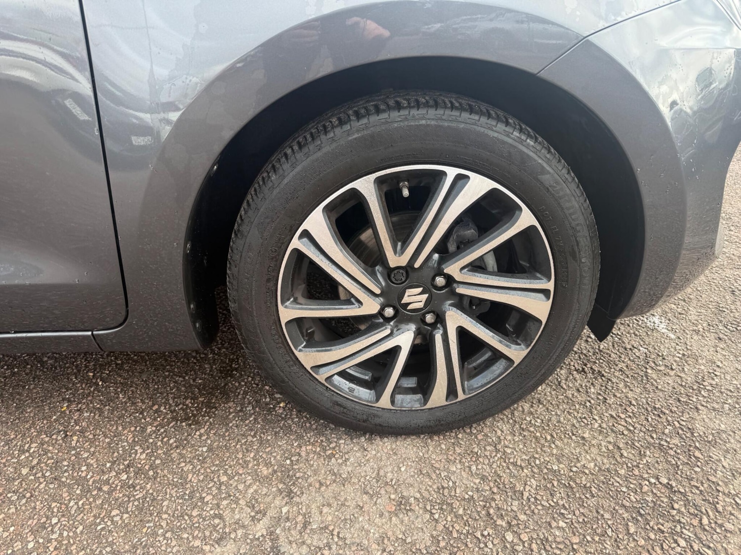 Used Suzuki Swift 2024 for sale - 77510524: Photo 9