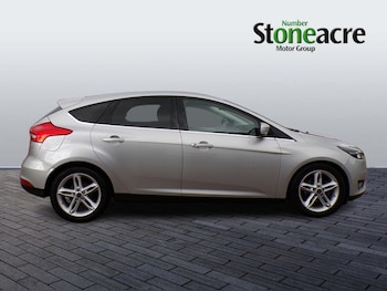 Used Ford Focus 2016 for sale - 76021156: Photo
