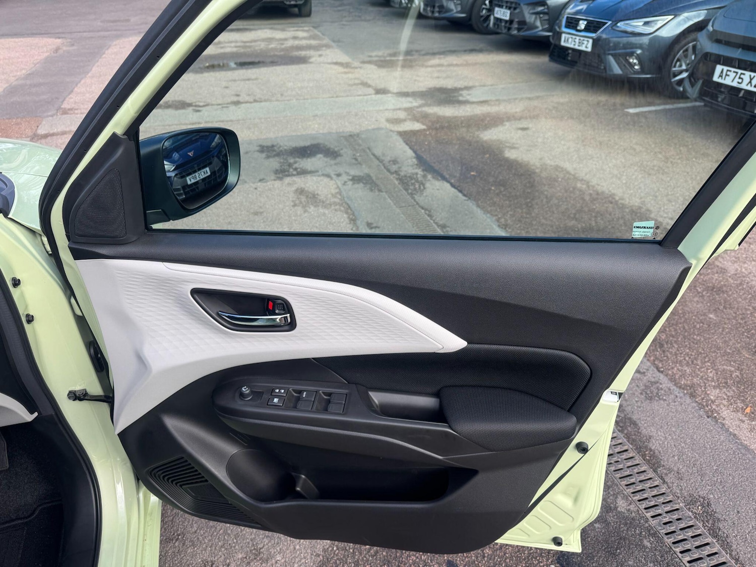 Used Suzuki Swift 2025 for sale - 76499600: Photo 11