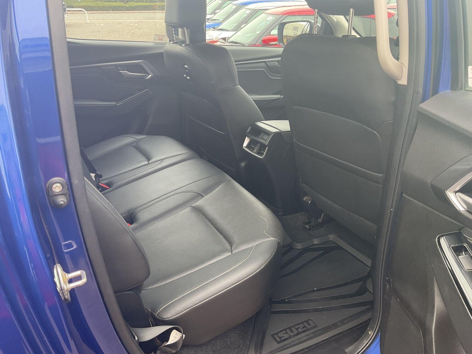 Used Isuzu D-Max 2022 for sale - 75978031: Photo 12