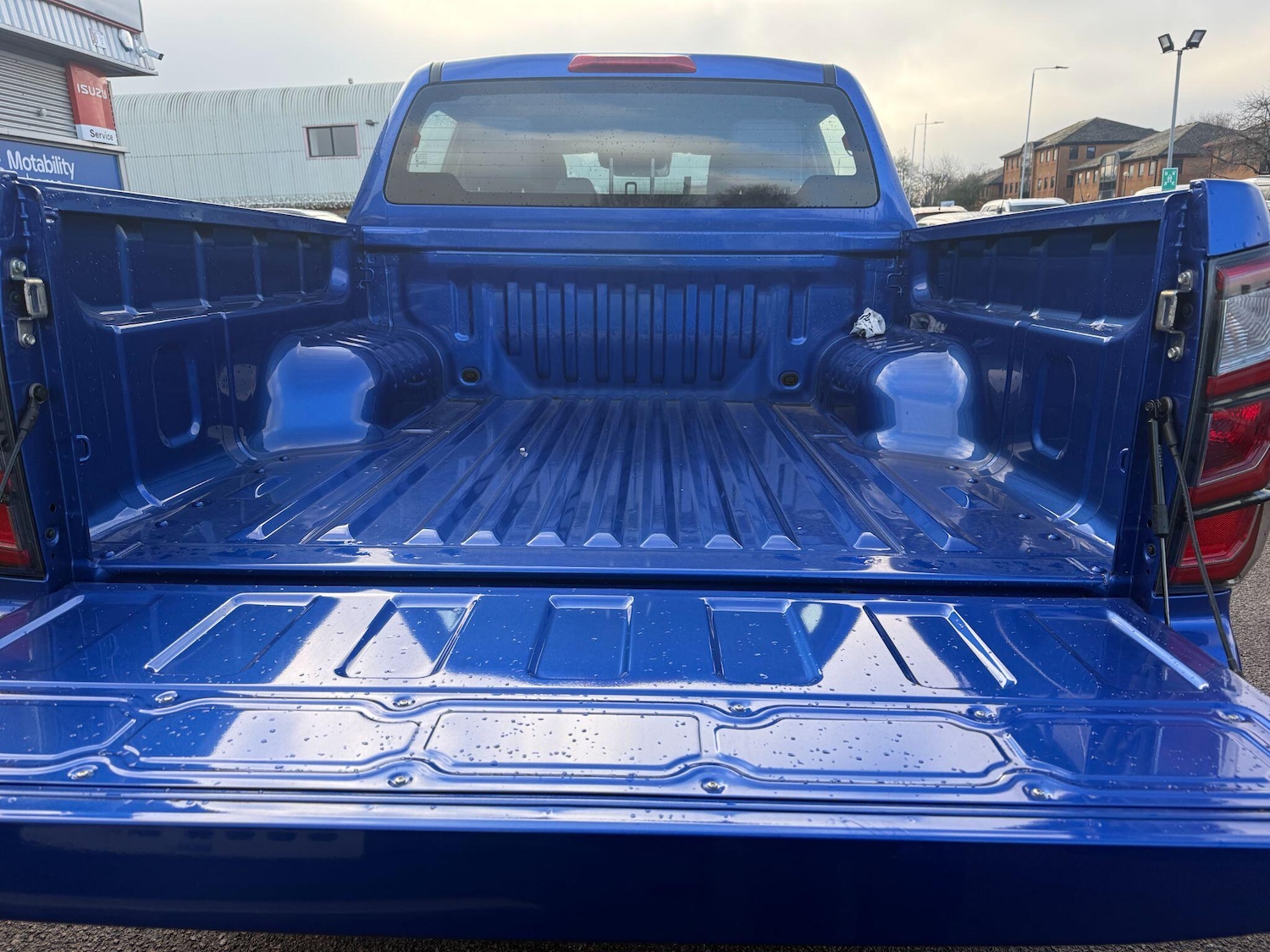 Used Isuzu D-Max 2025 for sale - 77230589: Photo 10