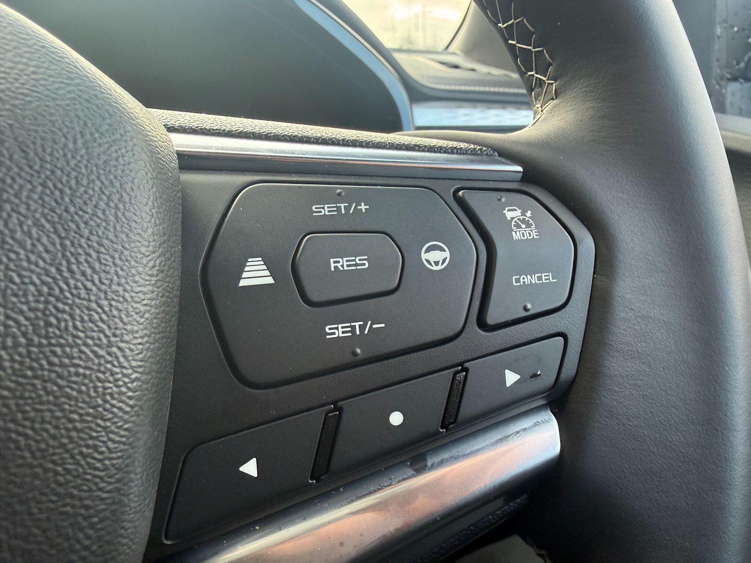 Used Isuzu D-Max 2025 for sale - 77230589: Photo 27