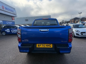 Used Isuzu D-Max 2025 for sale - 77230589: Photo