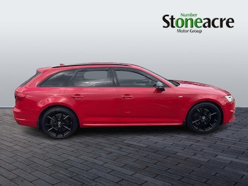 Used Audi A4 Avant 2017 for sale - 76409235: Photo